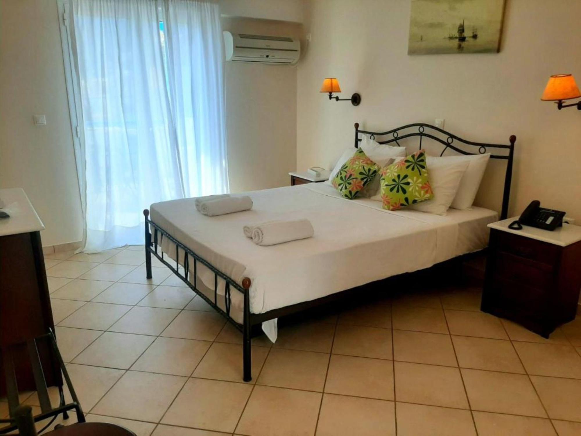 Romantica Hotel Agia Pelagia  외부 사진